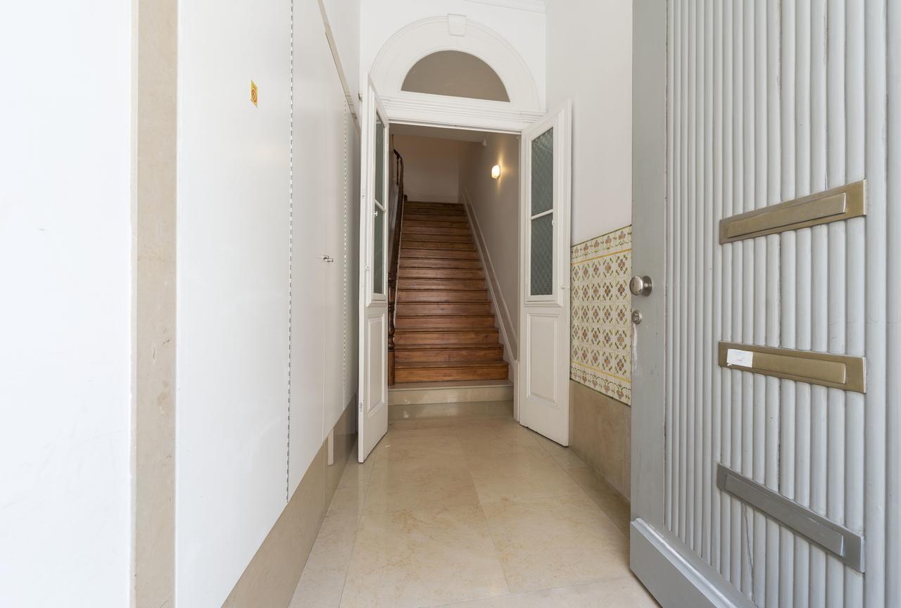 Lovelystay - Flower Stylish Apartment Porto Exterior foto